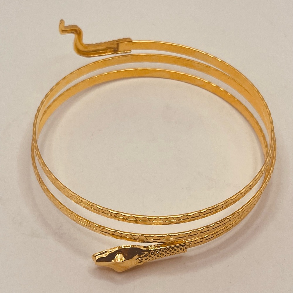 Snake bracelet for women Gold color